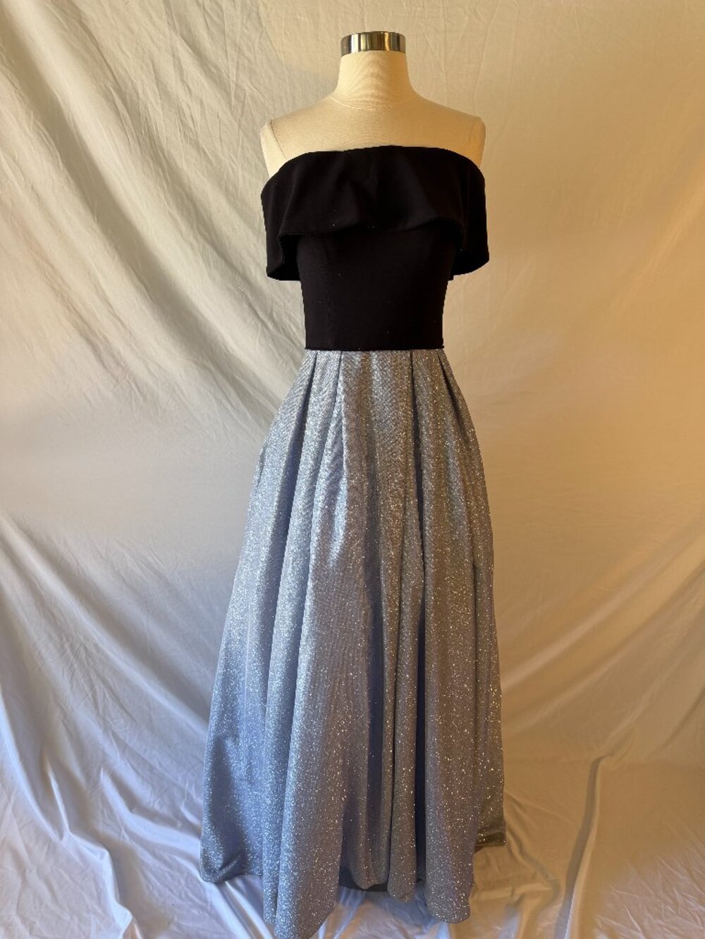 Blue Glitter Strapless Prom Dress with Pockets
